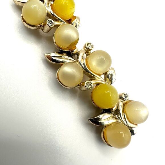 Yellow beaded vintage bracelet - Picture 9 of 9